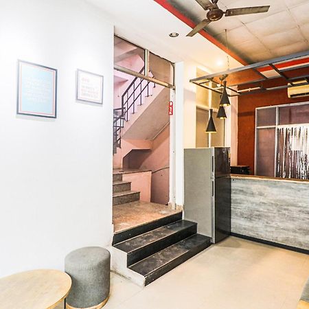 Hotel O Avni Residency Gurgaon Zewnętrze zdjęcie