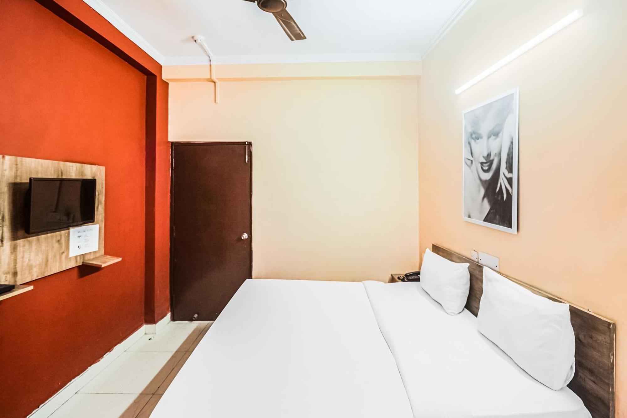 Hotel O Avni Residency Gurgaon Zewnętrze zdjęcie