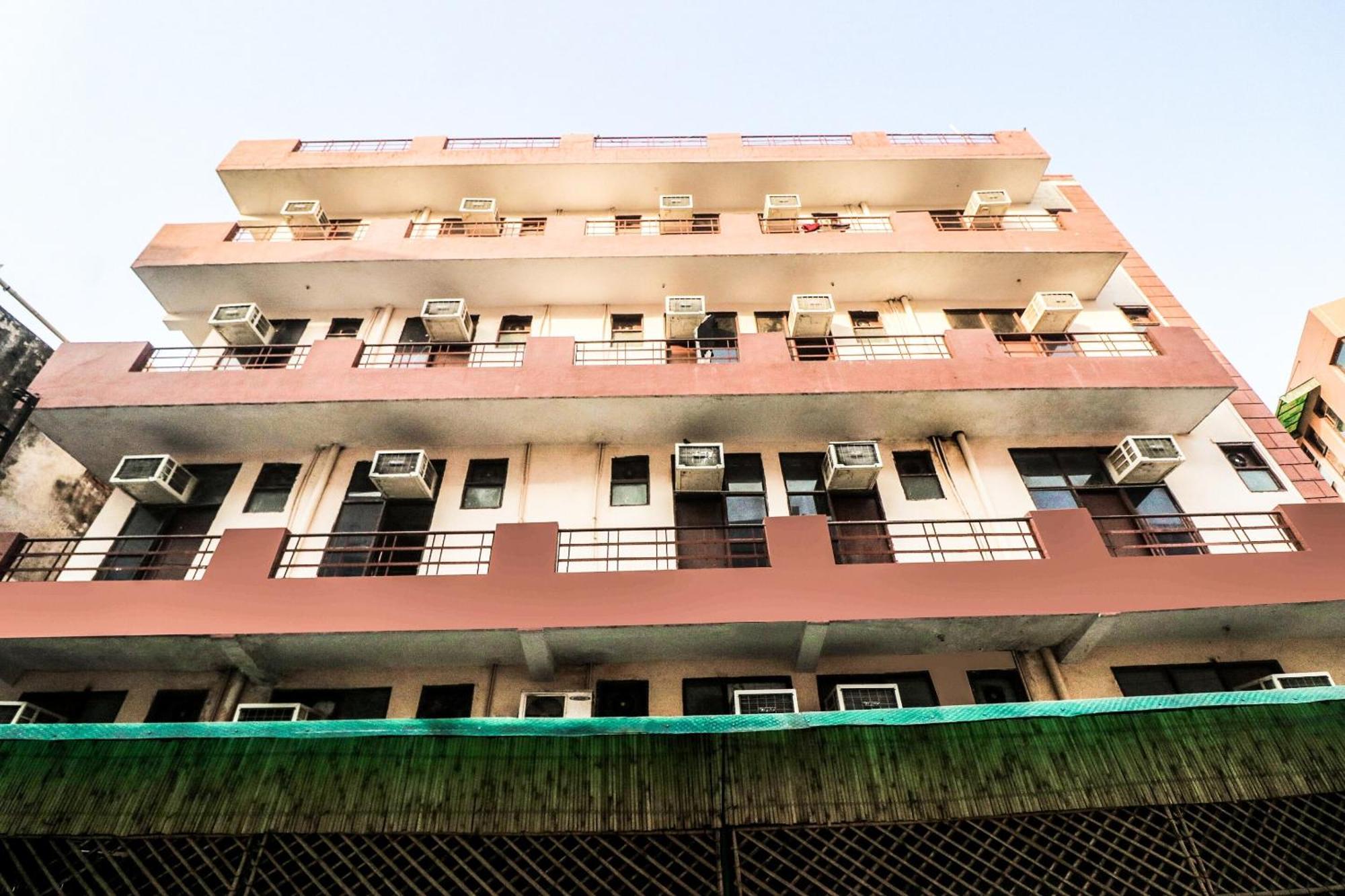 Hotel O Avni Residency Gurgaon Zewnętrze zdjęcie